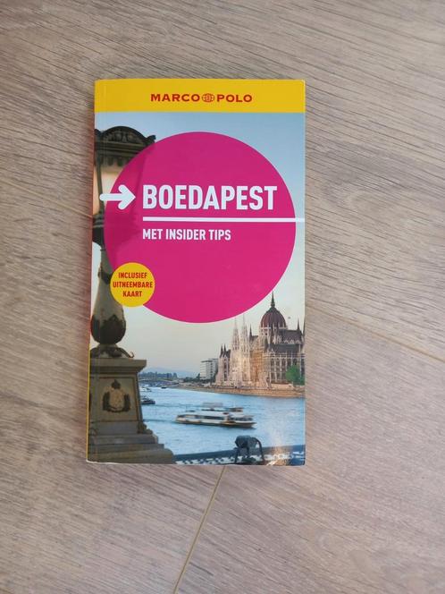 Rita Stiens - Boedapest, Livres, Guides touristiques, Comme neuf, Marco Polo, Budget, Enlèvement ou Envoi