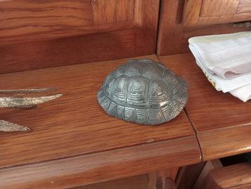 Tortue ancienne en étain, Enlèvement ou Envoi