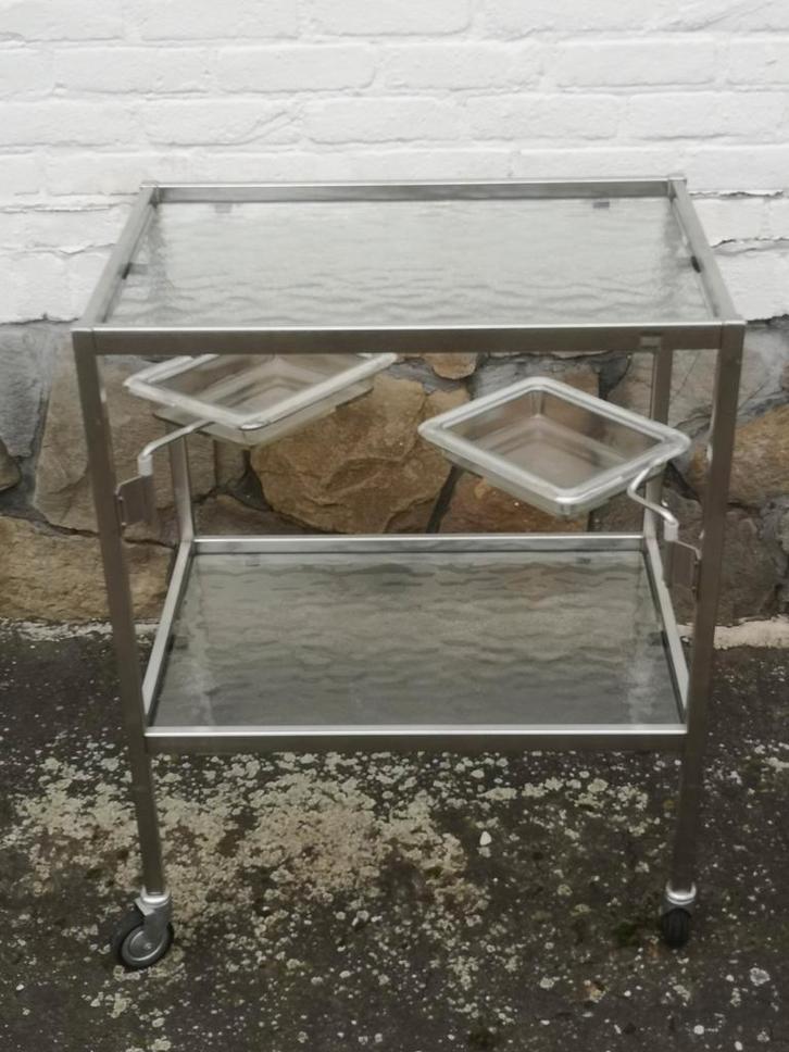 MAQUET.. rvs..glas...serveer/behandelingswagen, Huis en Inrichting, Tafels | Bijzettafels, Zo goed als nieuw, Glas, Ophalen of Verzenden