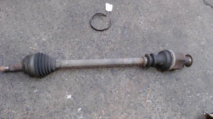 Cardan droit Renault Kangoo 1.9D 48kw 1997-2003 LP/14589, Auto-onderdelen, Remmen en Aandrijving, Renault, Gebruikt, Ophalen