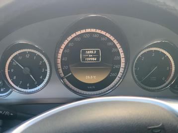 Mercedes E 220 CDI kit AMG, Achat, 1670 kg, Carnet d'entretien, Boîte manuelle