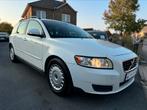 VOLVO V50 / EERSTE EIGENAAR! / DEALER ONDERHOUDEN!, Auto's, Volvo, Voorwielaandrijving, Euro 5, Stof, Zwart