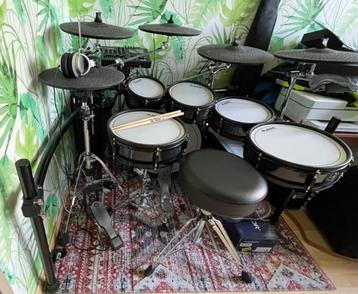 Alesis Strike Pro, Carbon Wrap, Musique & Instruments, Batteries & Percussions, Enlèvement, Comme neuf, Électronique