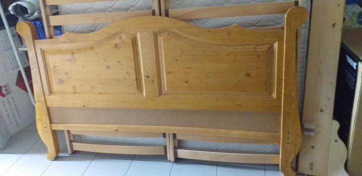 2persoonsbed in grenenhout nooit gebruikt, Huis en Inrichting, Slaapkamer | Bedden, Nieuw, Tweepersoons, 160 cm, Hout, Beige, Ophalen