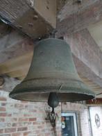 bronzen luidklok, Enlèvement