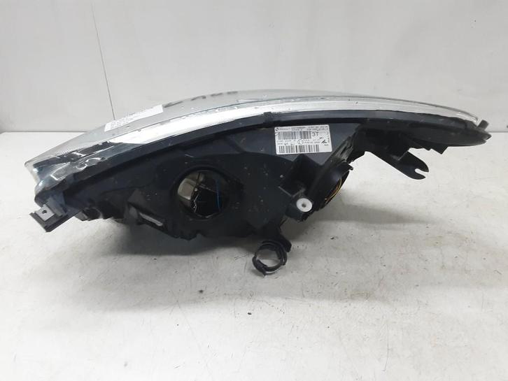 KOPLAMP RECHTS Renault Captur (2R) (01-2013/-) (260100855R), Auto-onderdelen, Verlichting, Renault, Gebruikt