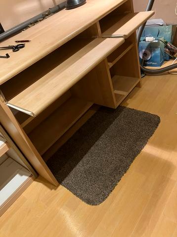 Computerbureautje, Enlèvement, Utilisé