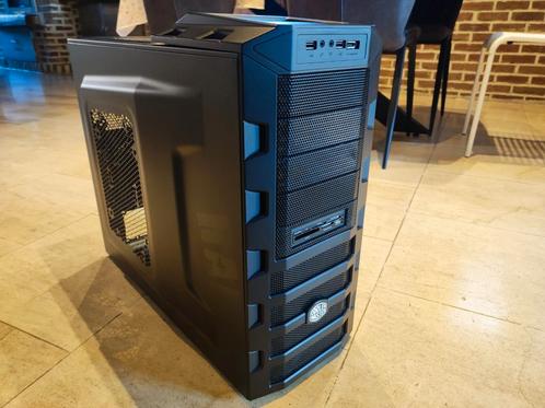 Cooler master HAF, Computers en Software, Computerbehuizingen, Zo goed als nieuw