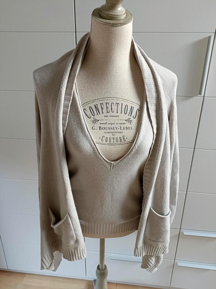 Twin-set pull et cardigan taille S/M, Kleding | Dames, Truien en Vesten, Zo goed als nieuw, Ophalen of Verzenden