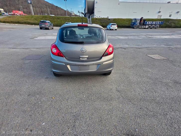OPEL CORSA 2013, Autos, Opel, Particulier