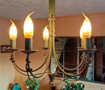 2 metalen Kroonluchters te koop [1x 3 takken & 1x 5 takken] beschikbaar voor biedingen