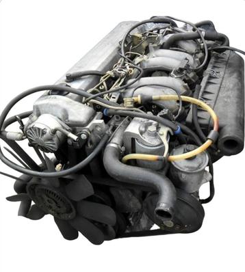 Complete 190d 2.5 dieselmotor om602.911 met 5-bak w201