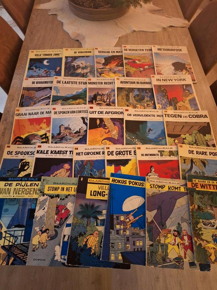 Lot van 27 baard en kale strips, Verzamelen, Tijdschriften, Kranten en Knipsels, Ophalen of Verzenden