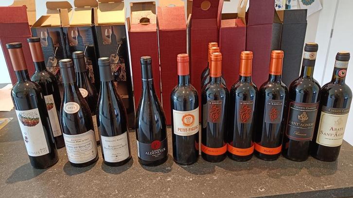 14 flessen rode wijn, Verzamelen, Wijnen, Nieuw, Rode wijn, Ophalen of Verzenden