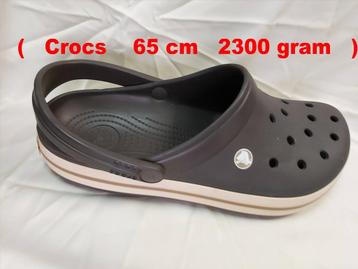 présentoir Crocs Shop