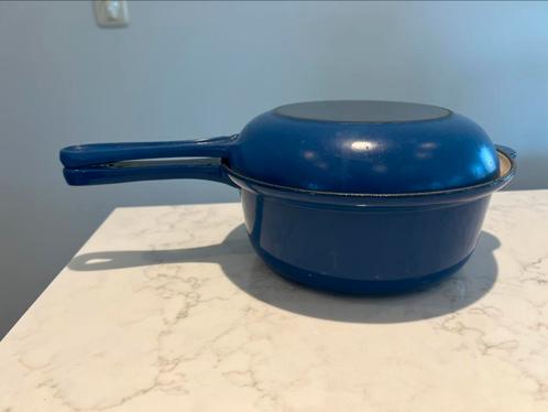 Le Creuset Marmitout 22 cm in heel goede staat, Huis en Inrichting, Keuken | Potten en Pannen, Gebruikt, Koekenpan of Braadpan