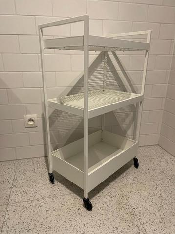 IKEA Nissafors roltafel wit beschikbaar voor biedingen