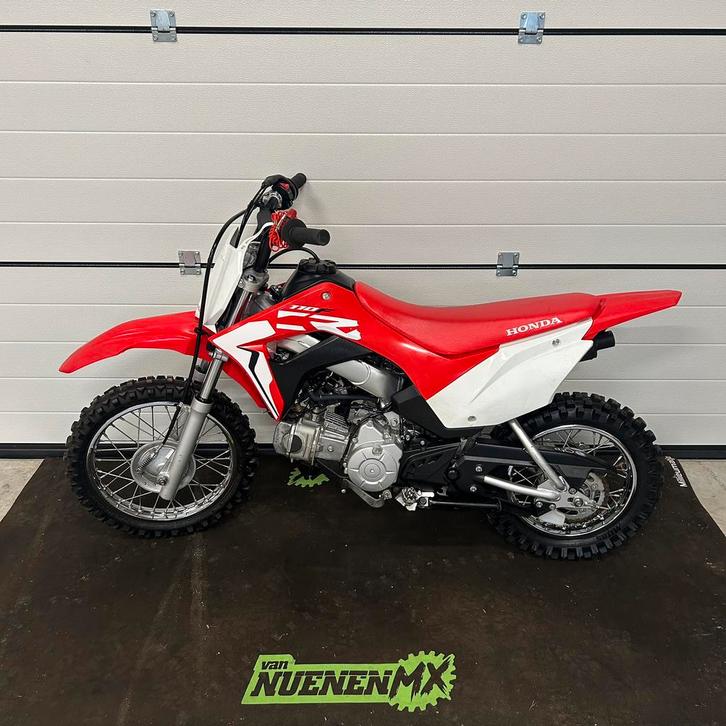Honda CRF110 110cc 2020, Fietsen en Brommers, Minibikes, Midibikes en Pitbikes, Zo goed als nieuw, Ophalen