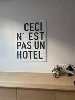 IXXI nieuw ceci n’ est pas un hotel, Maison & Meubles, Accessoires pour la Maison | Tableaux à écrire & Proverbes, Enlèvement
