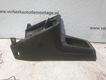 MIDDENCONSOLE Opel Vectra A (86 / 87) (90-269-833) beschikbaar voor biedingen