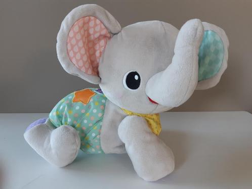 Kruip & Leer Baby Olifant van VTech, Kinderen en Baby's, Speelgoed | Knuffels en Pluche, Zo goed als nieuw, Olifant, Ophalen