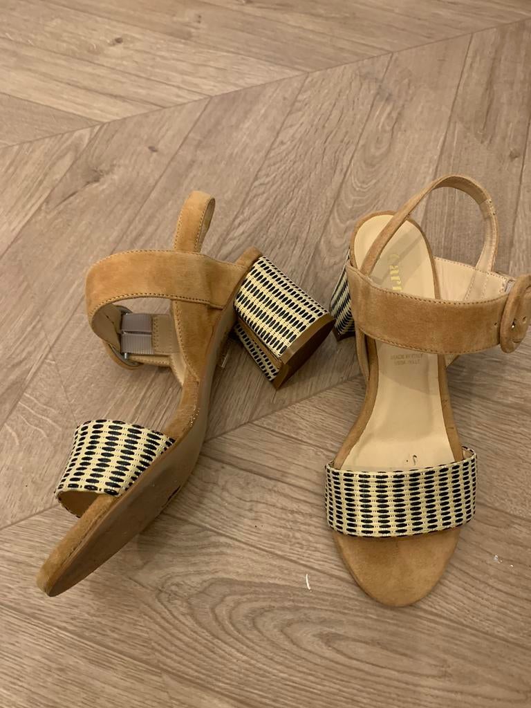 Sandalen carmens maat 36, Ophalen of Verzenden, Zo goed als nieuw