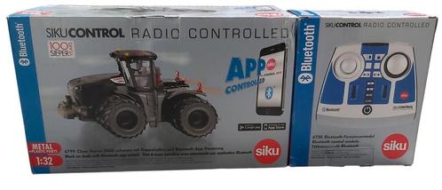 Siku 6799,6730 Control Blackedition Claas Xerion 5000 TRAC, Hobby en Vrije tijd, Modelauto's | 1:32, Nieuw, Tractor of Landbouw