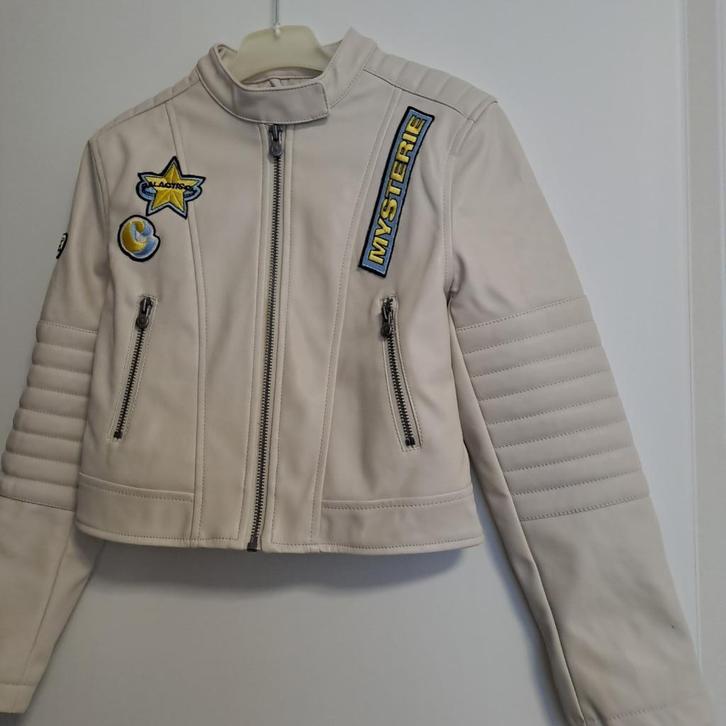 mooi vestje in nepleder van Camille, Maat 140, Kinderen en Baby's, Kinderkleding | Maat 140, Zo goed als nieuw, Meisje, Trui of Vest