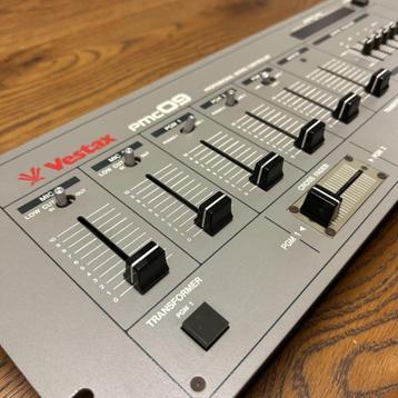 Vestax PMC09 audio mixer