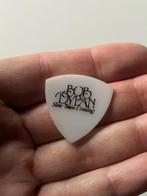 Rare to find vintage Bob Dylan plectrum, Enlèvement ou Envoi, Comme neuf, Chanteur-compositeur