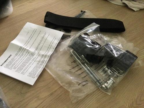 Scubapro Bibo  kit voor Twin Tanks nieuw aan 50€, Watersport en Boten, Duiken, Nieuw, Duikfles, Ophalen of Verzenden