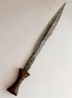 Boa Angba kortzwaard 1900 collectie Antropoloog, Verzenden