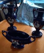 2 Vases et une coupe bleu profond, décor blanc, Ophalen, Gebruikt, Blauw, Minder dan 50 cm