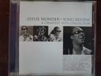 CD: STEVIE WONDER - SONG REVIEW : A GREATEST HITS COLLECTION, Cd's en Dvd's, Cd's | Pop, Ophalen of Verzenden, Zo goed als nieuw