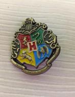 Harry Potter - badge pin Poudlard / Hogwart, Verzamelen, Harry Potter, Zo goed als nieuw, Ophalen