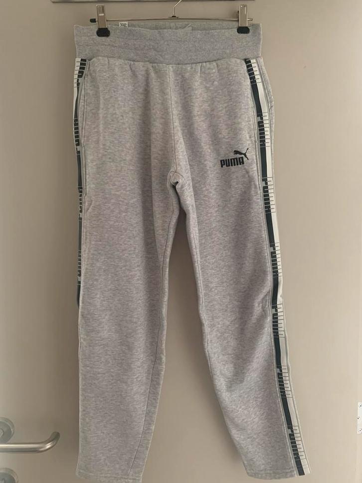 Grijze trainingsbroek puma, Kleding | Dames, Sportkleding, Zo goed als nieuw, Overige typen, Maat 34 (XS) of kleiner, Grijs, Ophalen of Verzenden