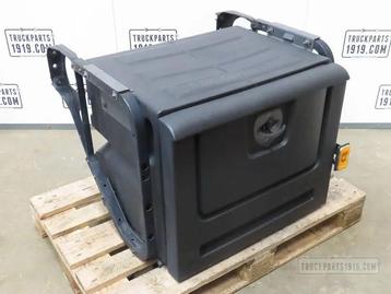 Volvo Body & Chassis Parts Gereedschapskist Volvo beschikbaar voor biedingen
