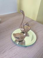 Siervoorwerp 'Zwanen op spiegel', Ophalen