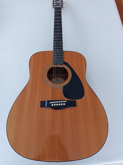 Yamaha FG400a akoestische gitaar, Muziek en Instrumenten, Snaarinstrumenten | Gitaren | Akoestisch, Gebruikt, Western- of Steelstringgitaar