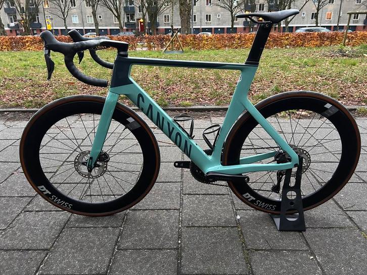 Canyon Aeroad CF SLX - Ultegra Di2 disc - 12 speed - maat L, Sport en Fitness, Wielrennen, Ophalen