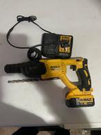 Dewalt, Doe-het-zelf en Bouw, Gereedschap | Boormachines, Ophalen, Zo goed als nieuw