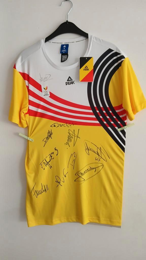 Warmste Week: Abdi, Meesseman, Derwael, van Aert,  Kopecky., Verzamelen, Muziek, Artiesten en Beroemdheden, Nieuw, Gesigneerd