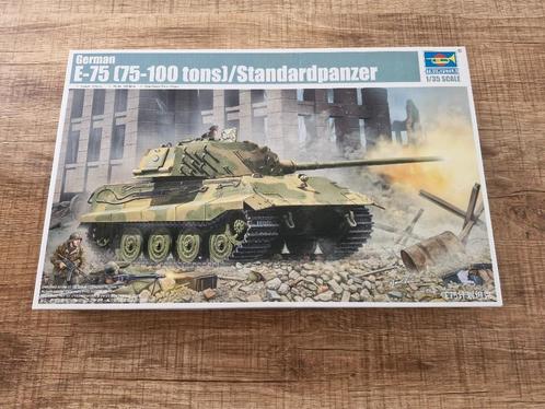 Trumpeter German E-75 (75-100 tons) Standardpanzer 1/35, Hobby en Vrije tijd, Modelbouw | Auto's en Voertuigen, Zo goed als nieuw
