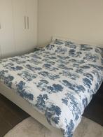 Wit houten bed met matras te koop, Ophalen, Zo goed als nieuw