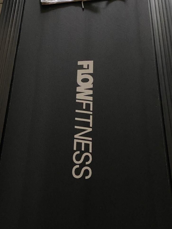 Flow Fitness Runner DTM3500i – tot 180 kg, Sport en Fitness, Fitnessapparatuur, Zo goed als nieuw, Loopband, Benen, Overige materialen