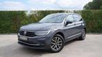 Volkswagen Tiguan 1.5 TSI 150 pk DSG Trekhaak Camera Navi 12, Auto's, 4 deurs, Stof, 4 cilinders, Navigatiesysteem