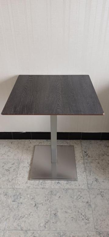 Bistrotafel bijzettafel  beschikbaar voor biedingen
