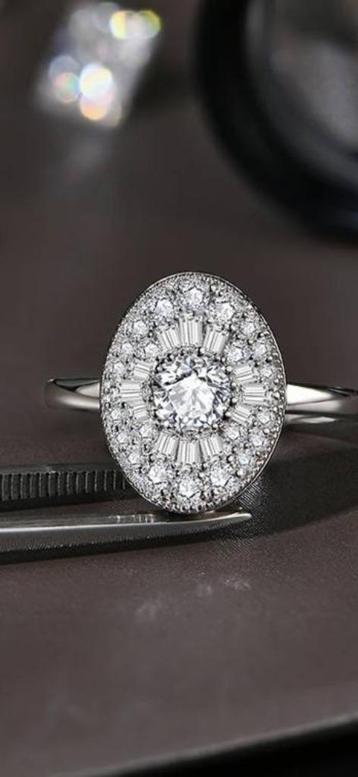 Nieuwe ring, diamanttest positief! beschikbaar voor biedingen
