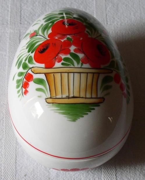 Porceleinen Handgeschilderd Art Deco ei (Hollohaza Hongarije, Antiek en Kunst, Antiek | Porselein, Ophalen of Verzenden