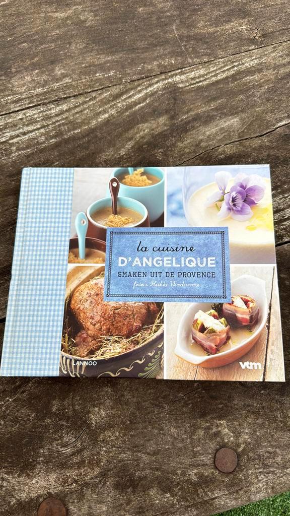 Angelique Deckers - La cuisine d'Angelique, Boeken, Kookboeken, Zo goed als nieuw, Ophalen